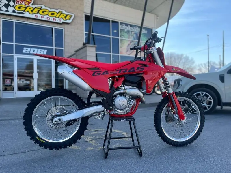 2025 GASGAS MC 250F thumbnail 2