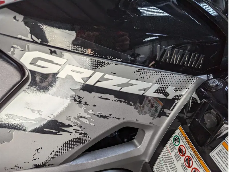 2025 Yamaha GRIZZLY 700 EPS SE *À partir de 3.99%