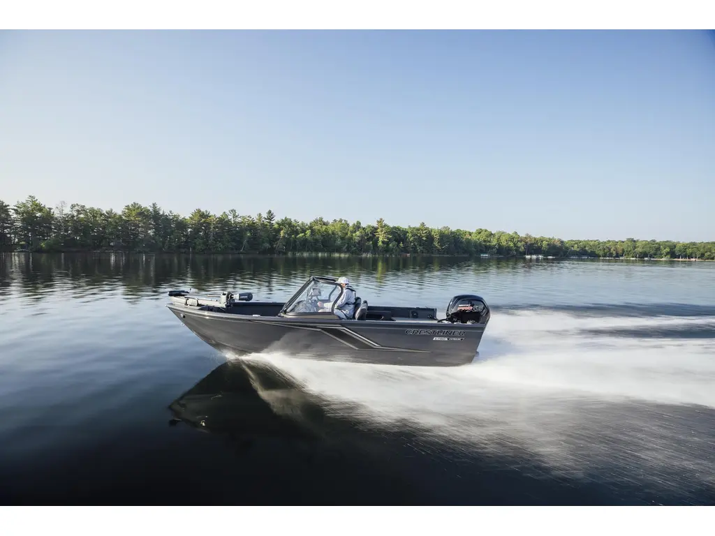 2025 Crestliner 1750 HAWK WT JUMPSEAT - Gun Metal 