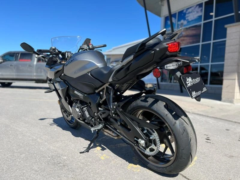 Suzuki Gsx-s1000gt+ 2025 alt