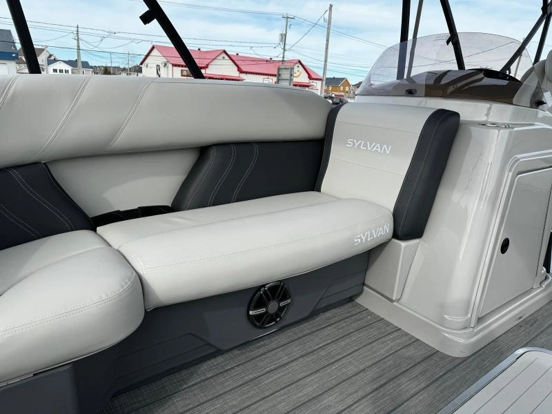2024 Sylvan Mirage 8524 Resorter 3t / F150 alt