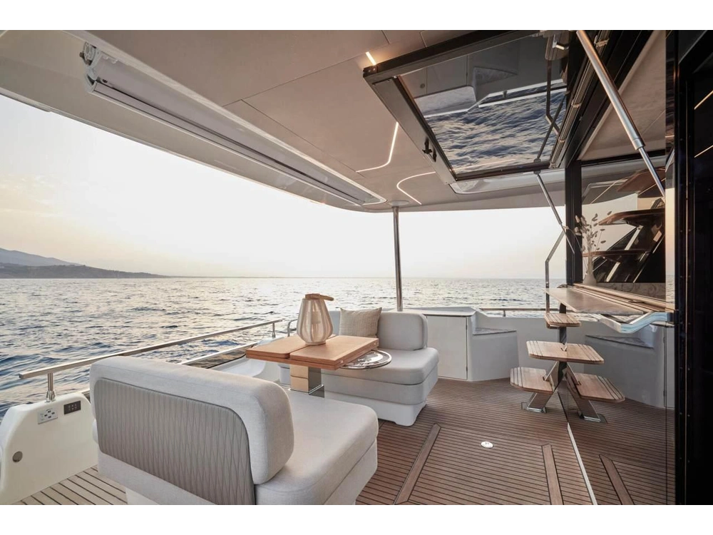 Prestige Yachts F5.7 2026 alt