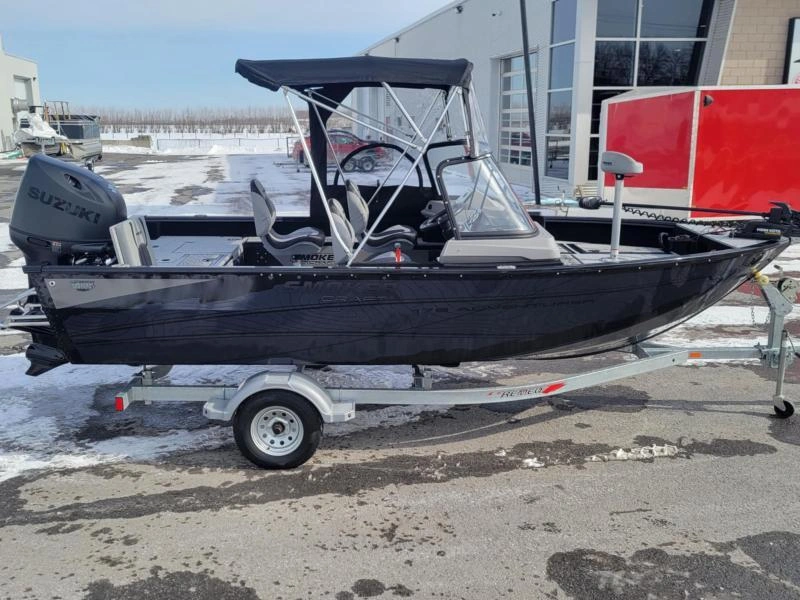 2025 Smoker-craft Adventurer 178 Dc alt