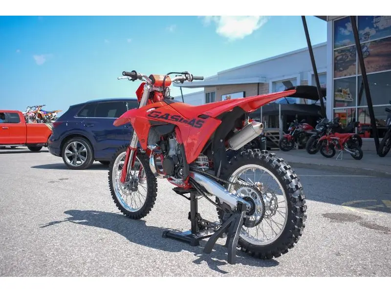 2025 GASGAS MC 250 thumbnail 10