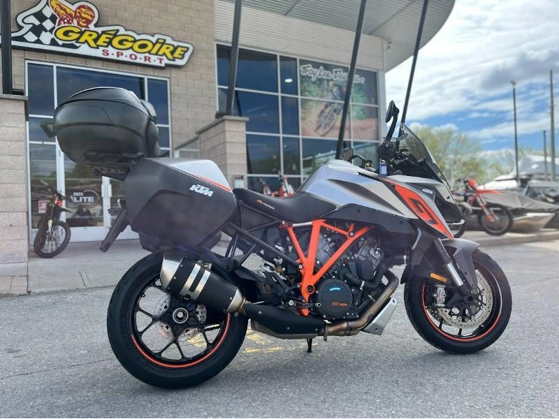 Ktm 1290 Superduke Gt 2016 alt