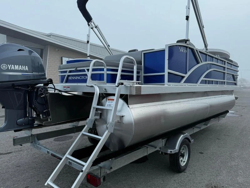Bennington Marine S20 Swingback 2t 2024 alt