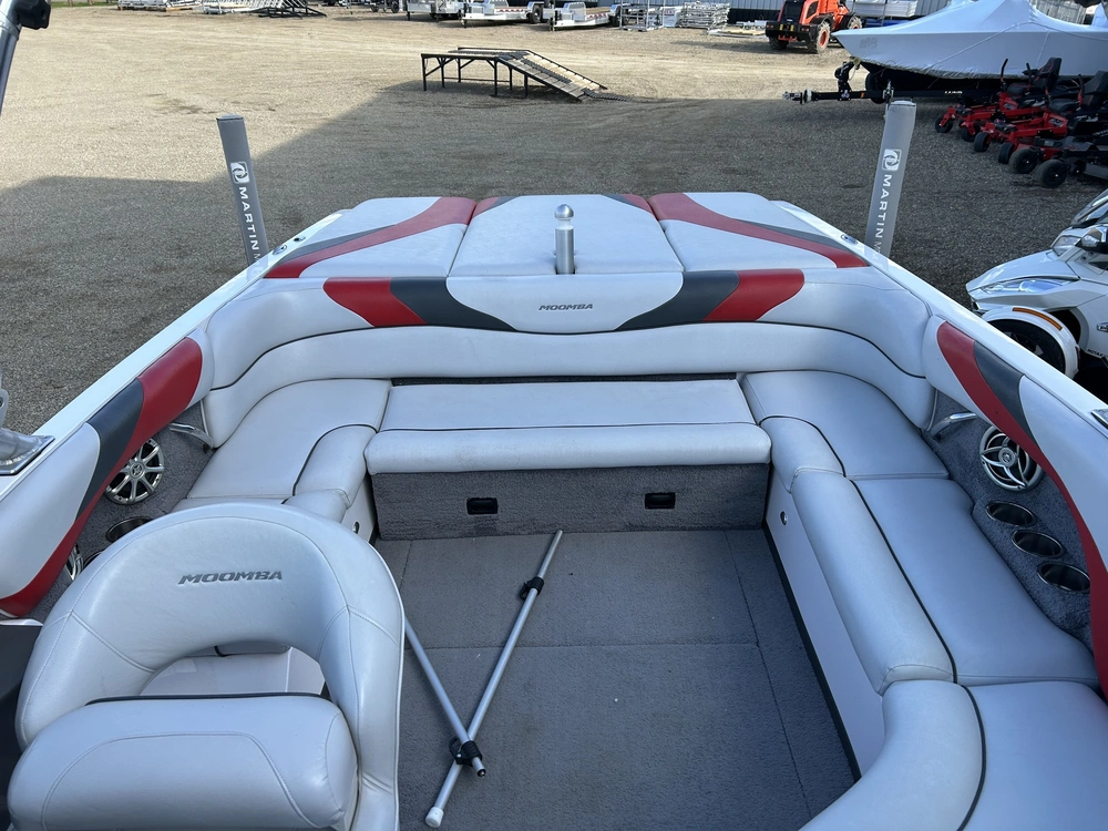 2008 Moomba Mobius Lsv alt