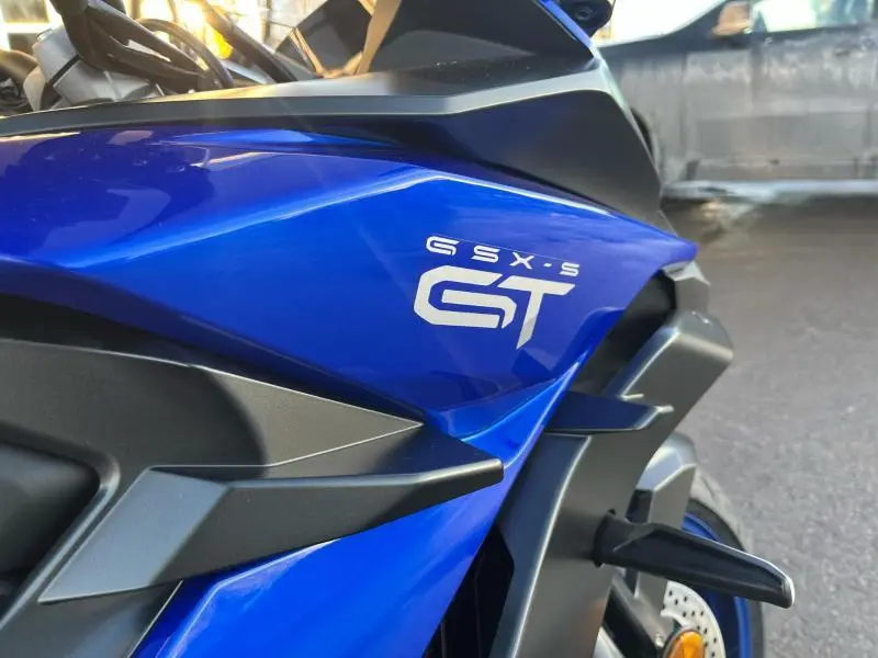 2025 Suzuki GSX-S1000GT+
