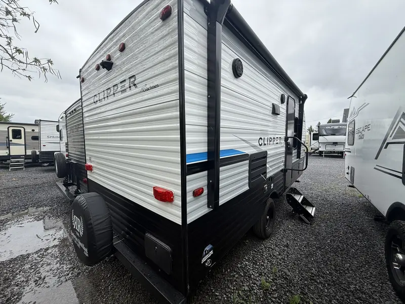 2022 Coachmen Clipper 17CWT