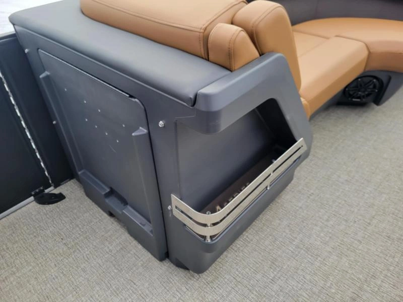 Bennington Marine M22 Swingback 3t Sps 2025 alt