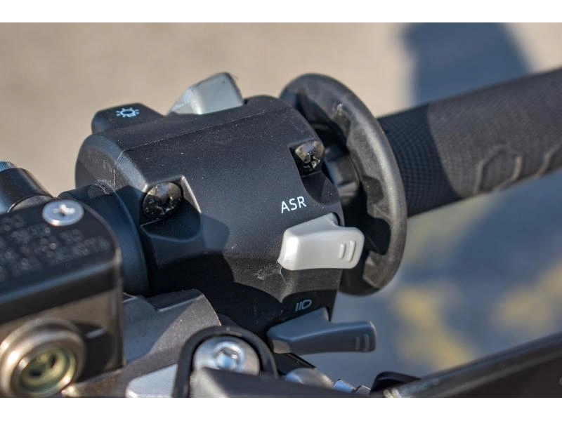 2024 Sur Ron Ultra Bee alt