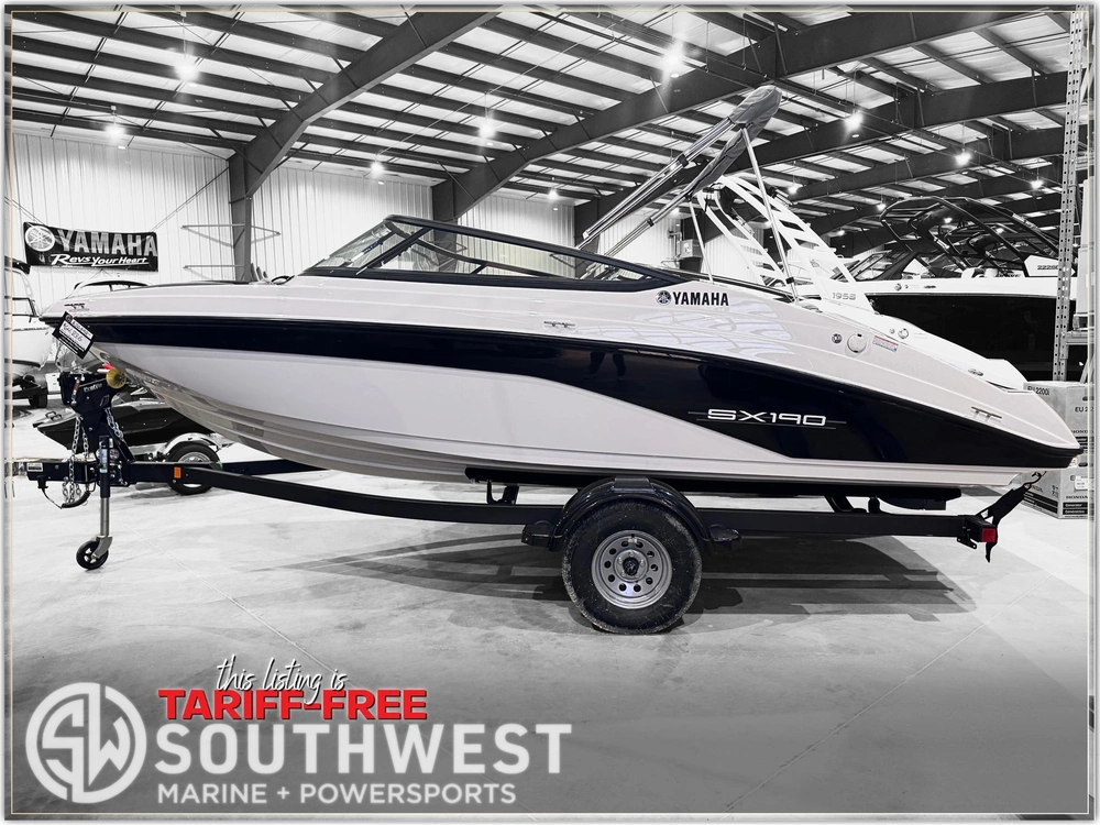 2025 Yamaha Sx190 + $1500 Watersports Package Included!! $4,000 Rebate Included + 3.99% Financing alt