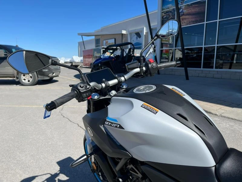 Yamaha Mt-07 2025 alt