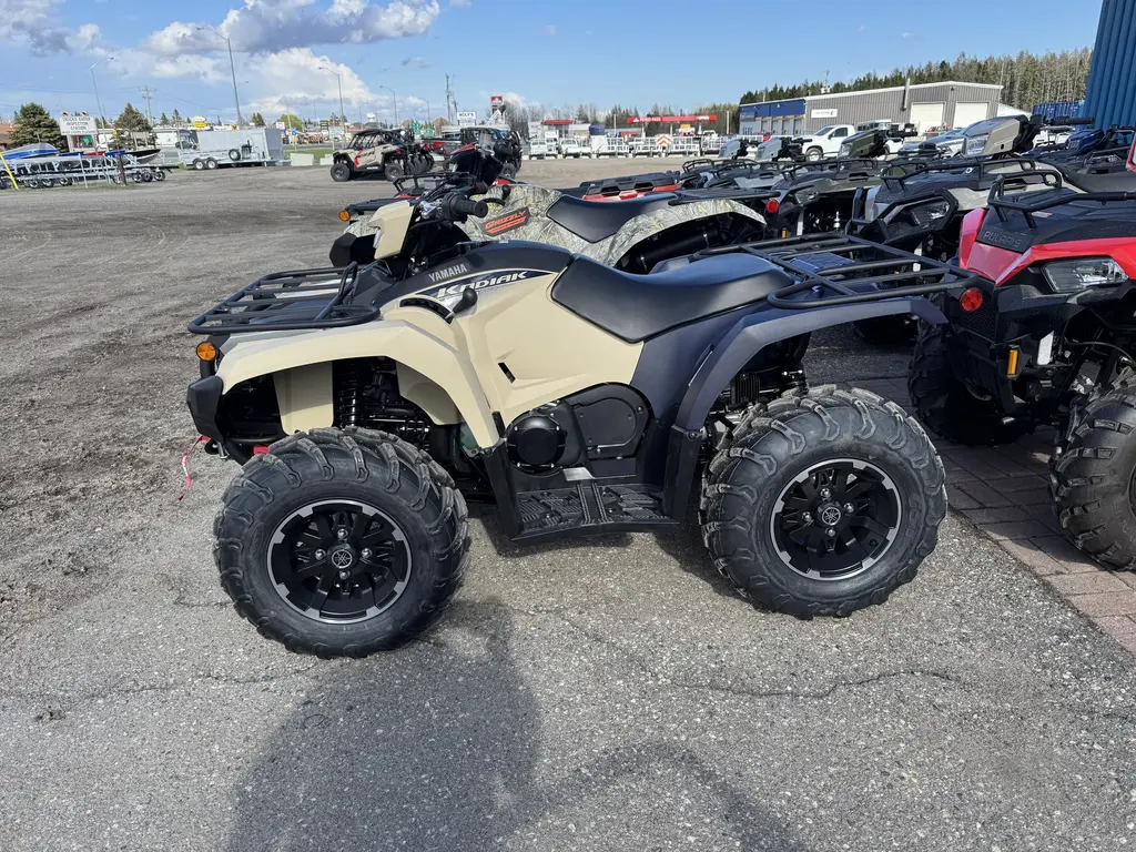2025 Yamaha KODIAK 450 EPS SE,DESERT TAN/BLUE 