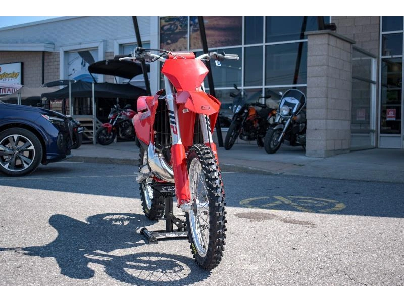 2025 Gas Gas Mc 250 alt