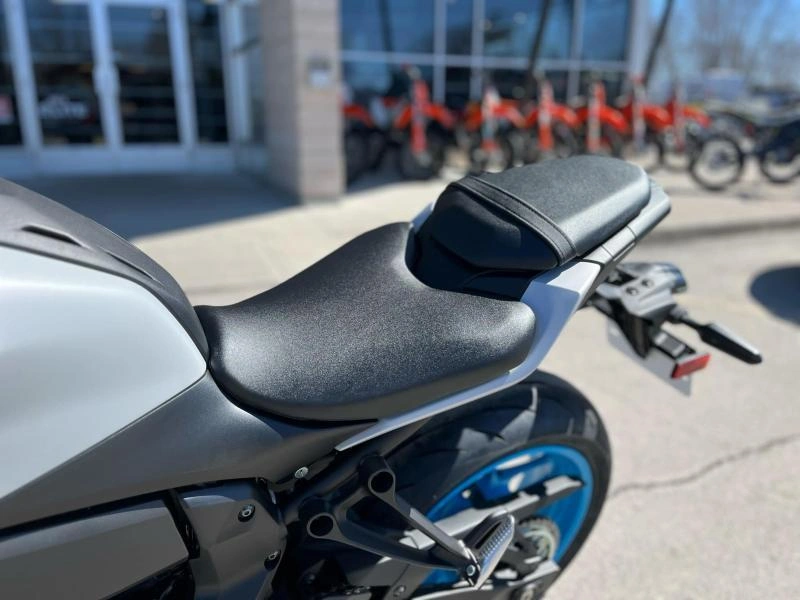 Yamaha Mt-07 2025 alt