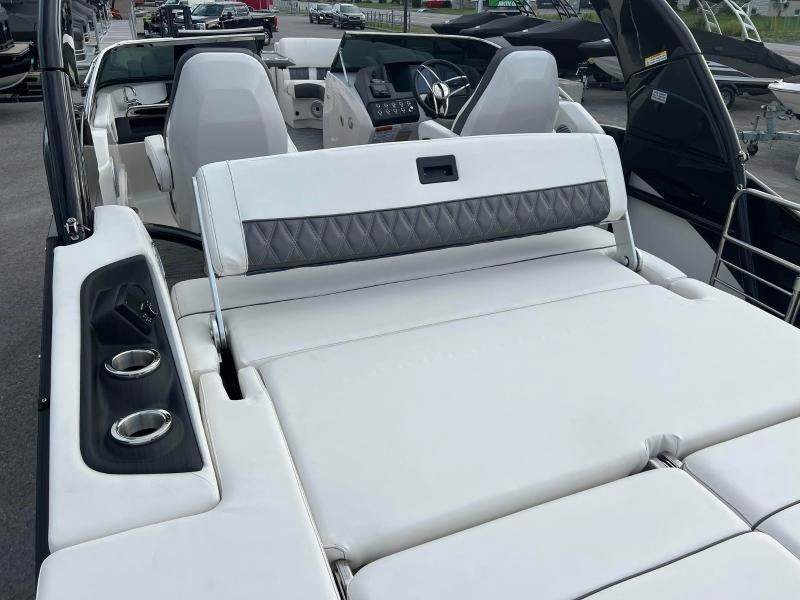 2024 Bennington Marine Qx25 Swingback Arche alt