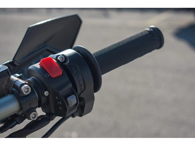 2024 Sur Ron Ultra Bee alt