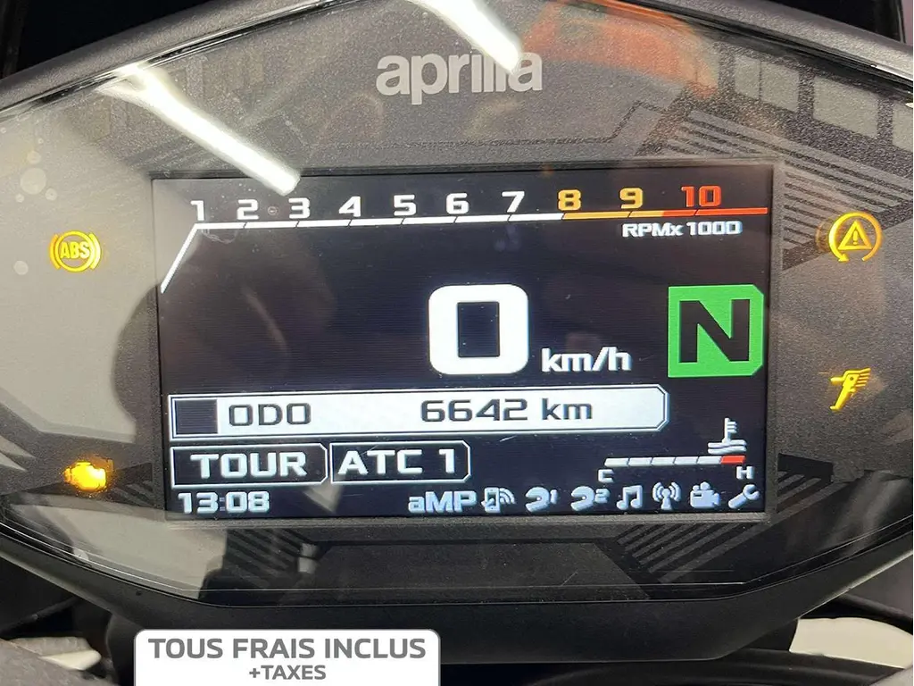 2018 Aprilia DORSODURO 900