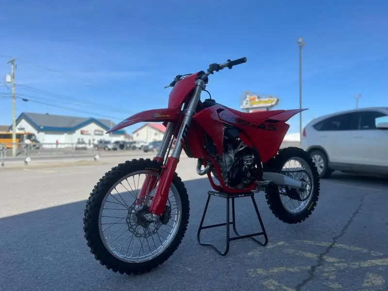 2025 GASGAS MC 250F thumbnail 4