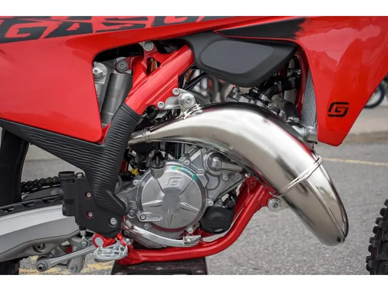 2025 GASGAS MC 125 thumbnail 17
