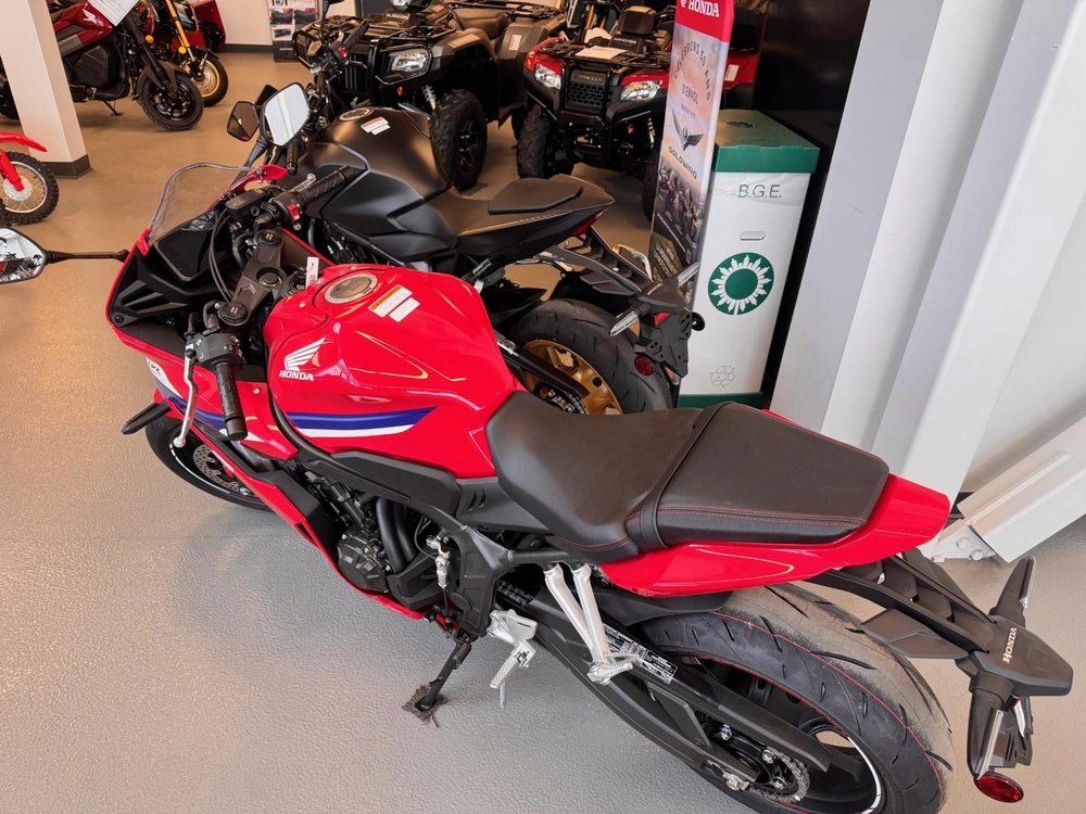 Honda Cbr650r Cbr 650 2025 alt
