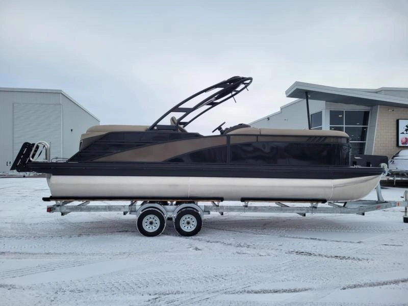 2025 Bennington Marine Lxs24 Fastback Arche 3t Sps+ alt