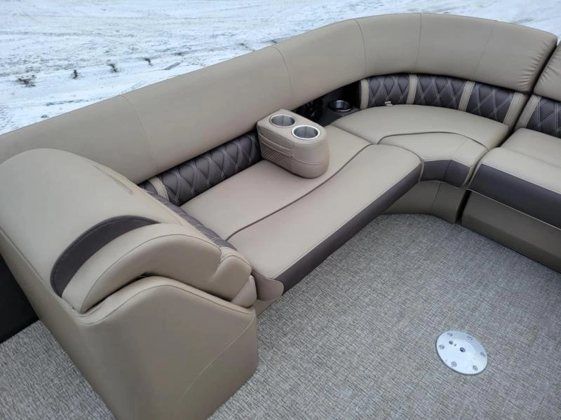 2025 Bennington Marine Lxs24 Fastback Arche 3t Sps+ alt