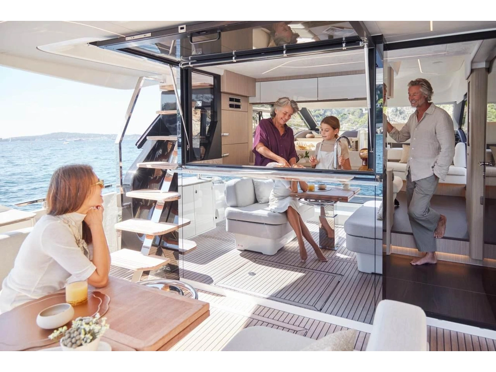 Prestige Yachts F5.7 2026 alt