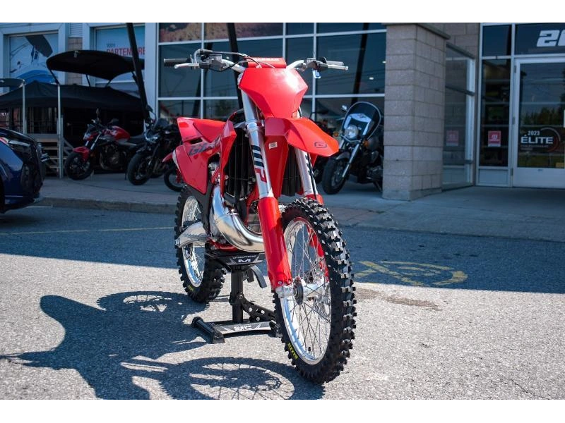 2025 Gas Gas Mc 250 alt