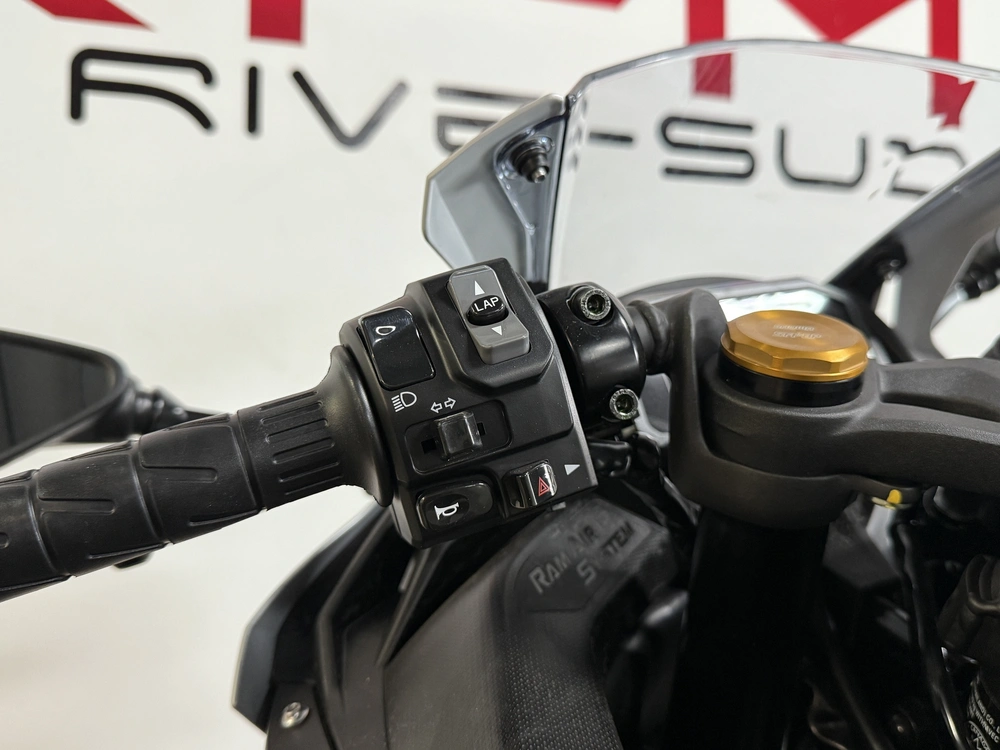 2025 Kawasaki Zx-4rr *6.29% Jusqu'à 84 Mois alt