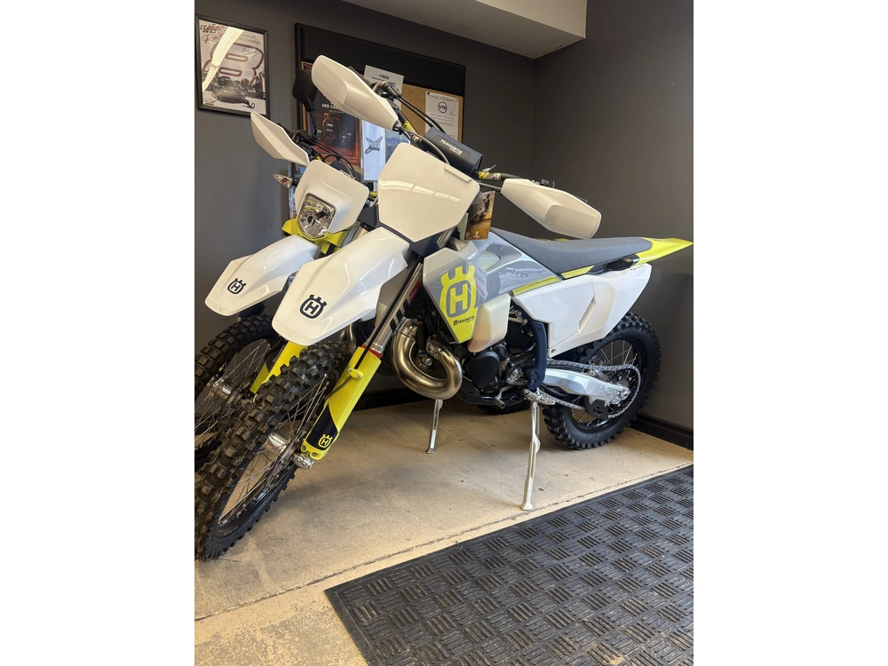 2023 Husqvarna Tx 300 Bt alt
