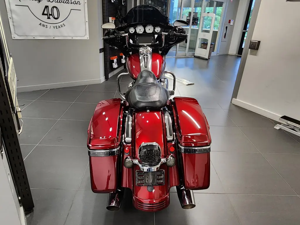 2017 Harley-Davidson FLHXS Street Glide SpecialFLHXS