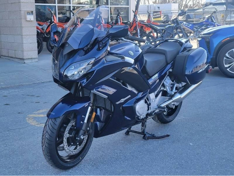 2025 Yamaha Fjr1300 alt