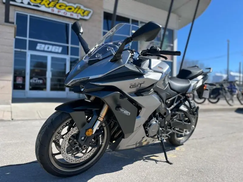 2025 Suzuki GSX-S1000GT+