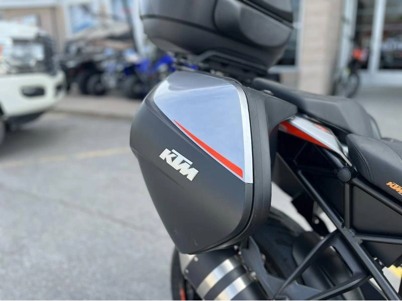 Ktm 1290 Superduke Gt 2016 alt