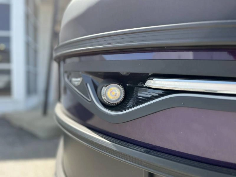 Bennington Marine M24 L-bench Arche Sport Demo 2025 alt