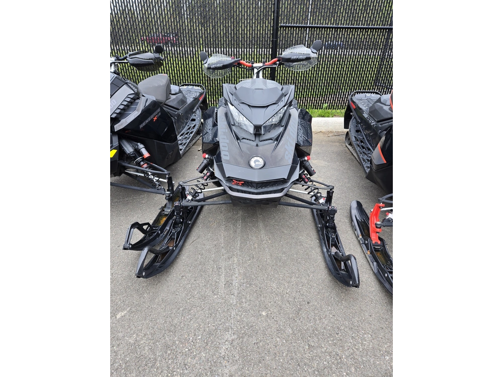 Ski-doo Renegade Xrs 850 Etec 2020 alt