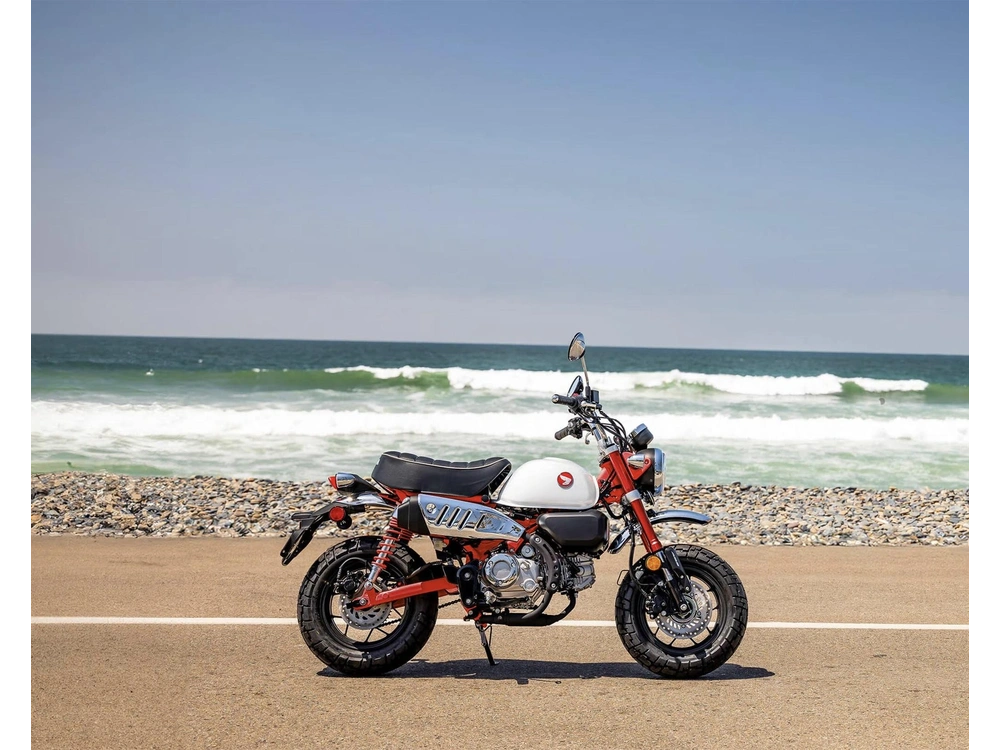 Honda Z125 Monkey 2025 alt