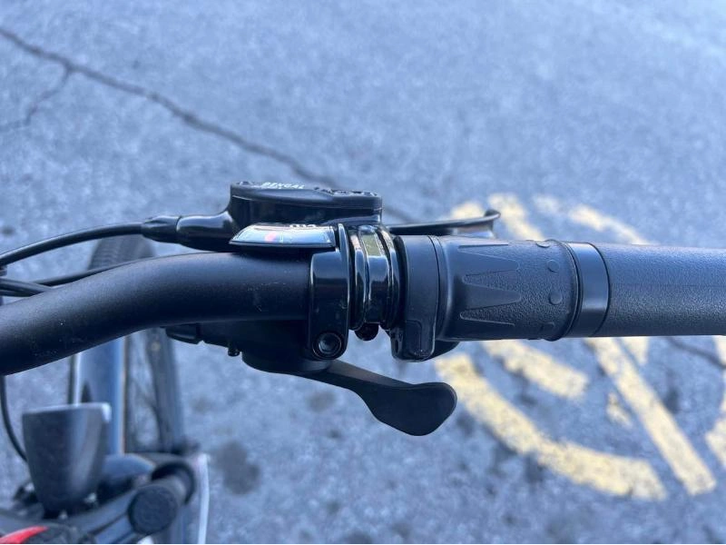 Seven Peaks E-one 7h Cross 19 2024 alt