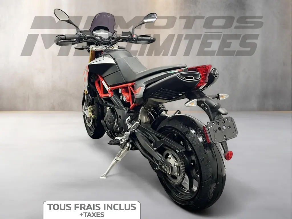 2018 Aprilia DORSODURO 900