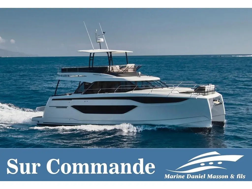 2026 Prestige Yachts M48 