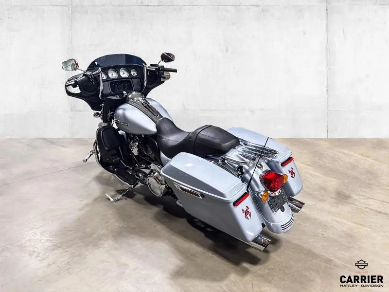 2023 Harley-Davidson Moto Harley-Davidson STREET GLIDE 2023