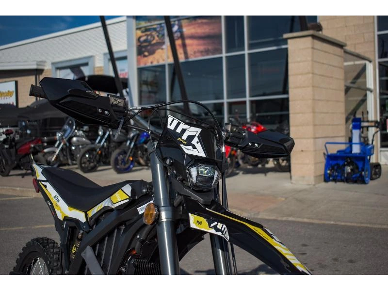 2024 Sur Ron Ultra Bee alt