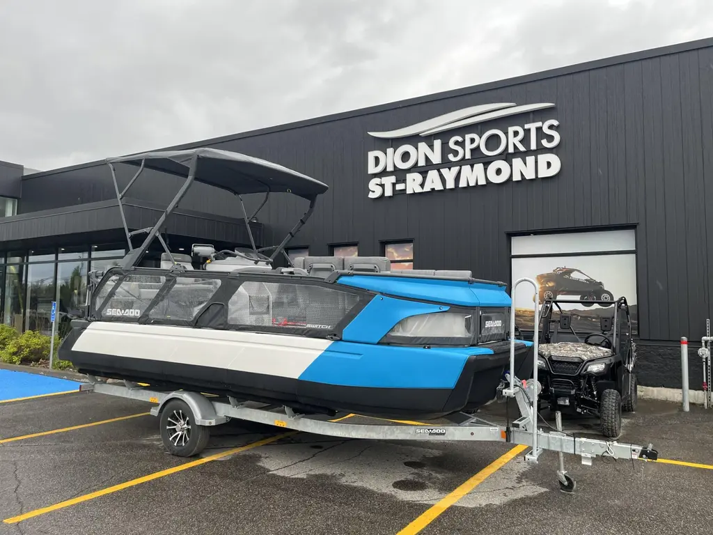 Sea-Doo SWITCH 21 CRUISE 230 HP (80$ par semaines ) 2023