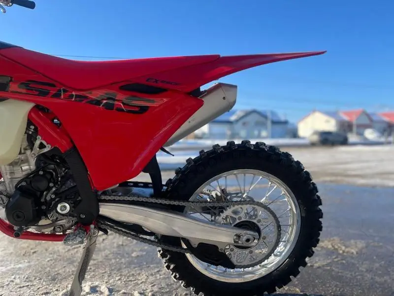 2025 GASGAS EX 250F thumbnail 8