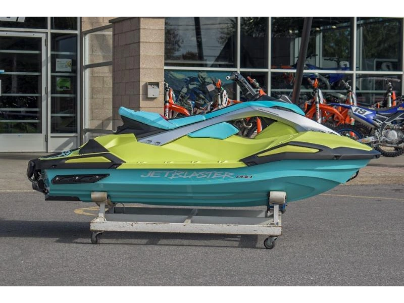 Yamaha Jet Blaster Pro 2 Places 2025 alt