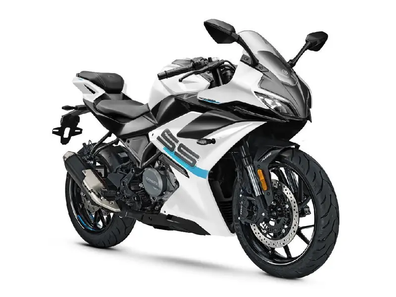 2024 CFMOTO 300 SS thumbnail 17