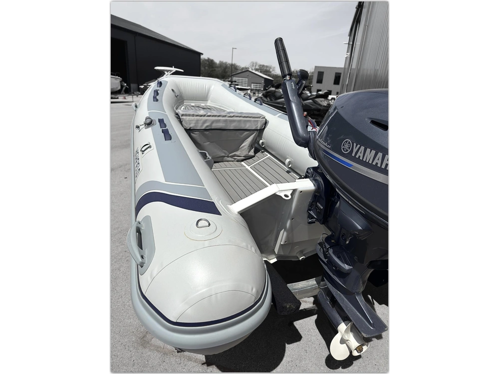 2023 Highfield Cl380 alt