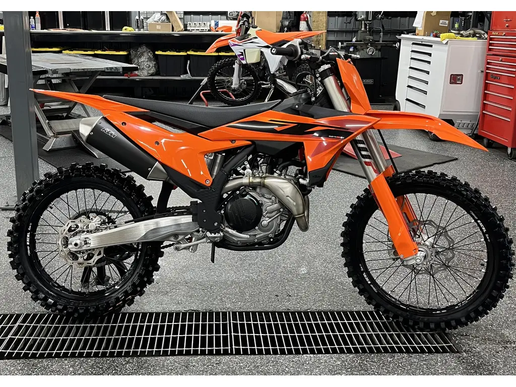 2025 KTM 450 SX-F 